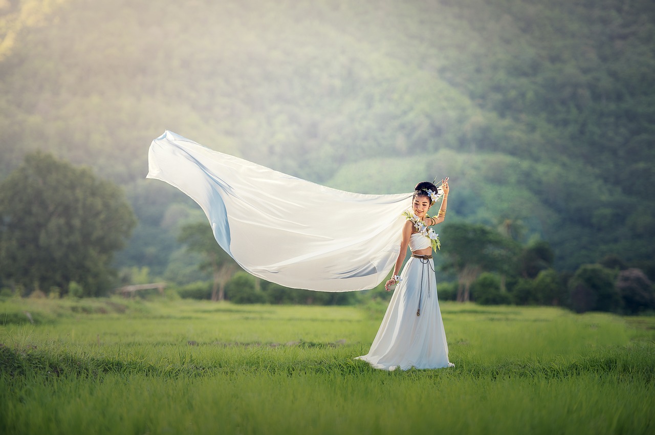 Jak wybrać najlepsze białe suknie ślubne?